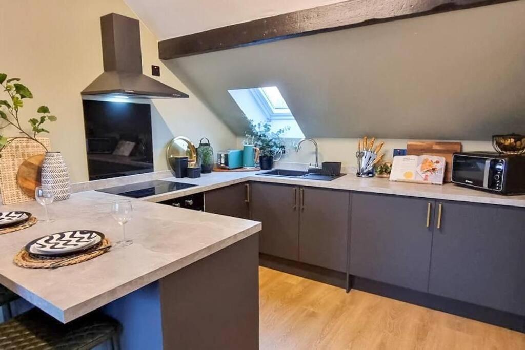 Super Stylish Apartment In Urmston Flat 3 المظهر الخارجي الصورة
